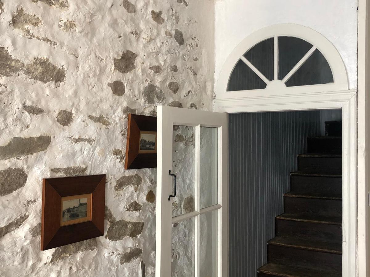 Le Petit Relais Du Canal Trebes Bagian luar foto