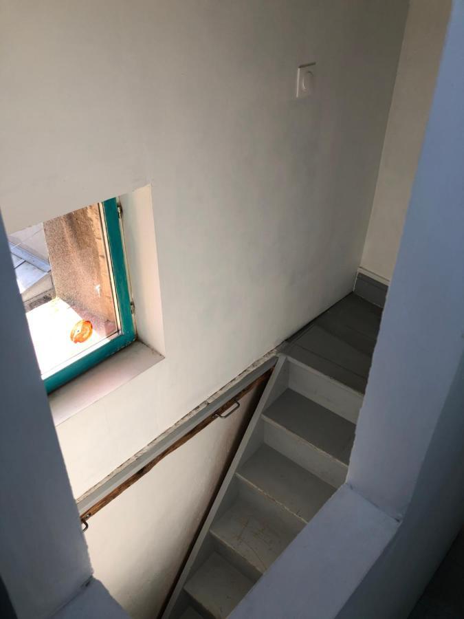 Le Petit Relais Du Canal Trebes Bagian luar foto
